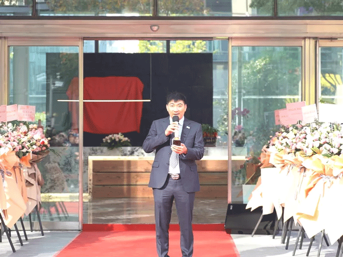 k8凯发集团CEO杜总致词